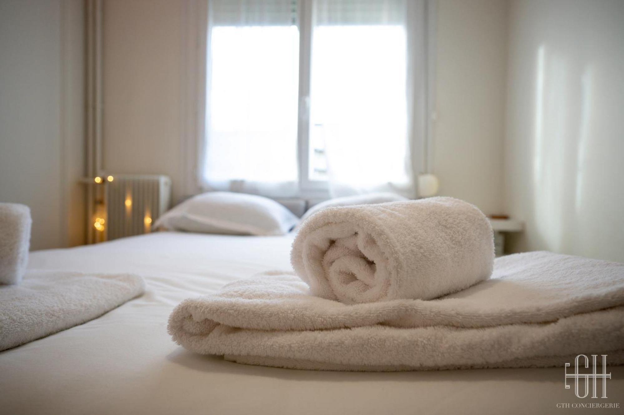 Le Catalane Apartment Tours Ngoại thất bức ảnh